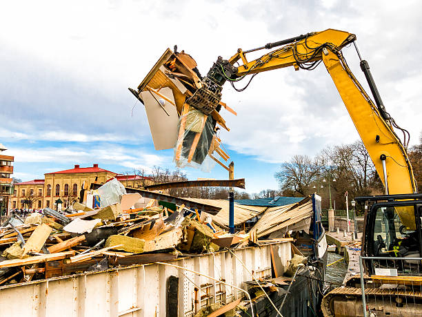 Best Construction Debris Removal  in Selma, TX